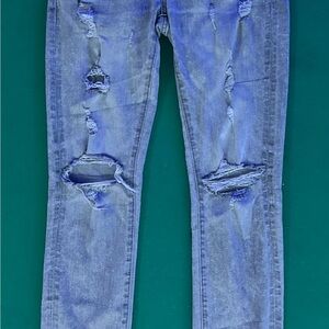 Grey Men’s American eagle ripped jeans (Airflex +)